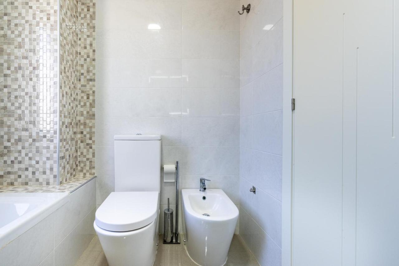 Apartamento Playa Marinsa Torre Del Mar Dış mekan fotoğraf